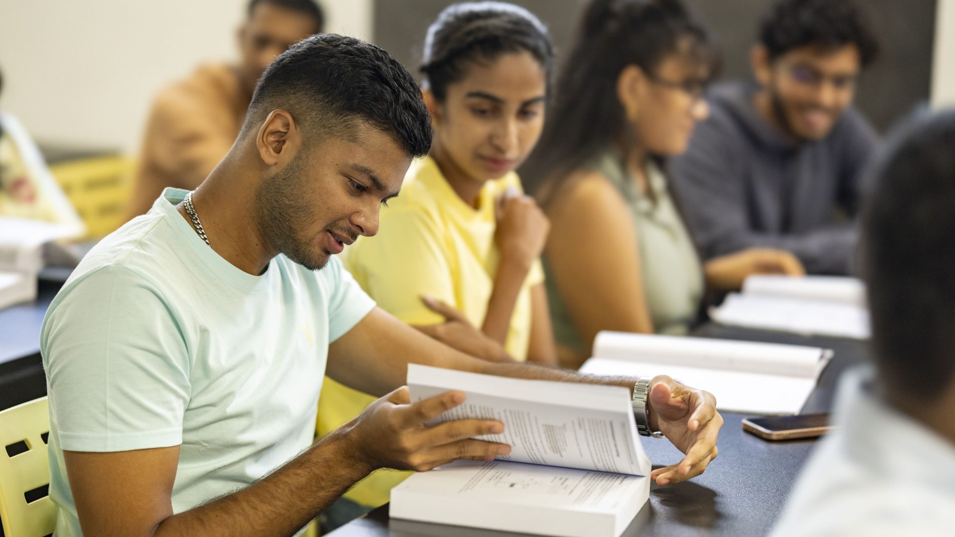 rushikesh adsul - | bachelor of business... Bachelor of Business Administration - Curtin